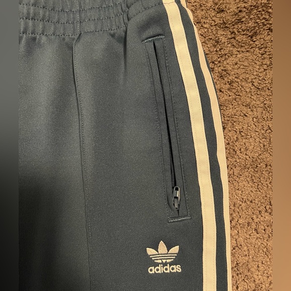 Adidas Set - Picture 8 of 15